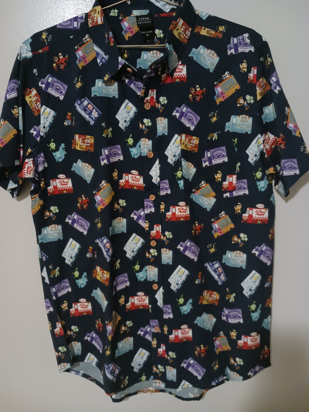 PIXAR Our Universe Dark Blue Short-Sleeve Novelty Food Truck Print Shirt